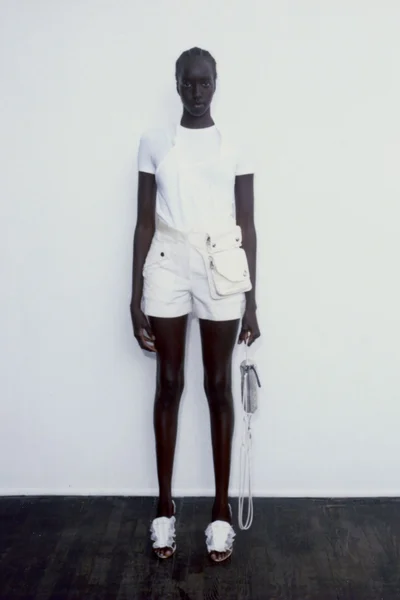 Look 17